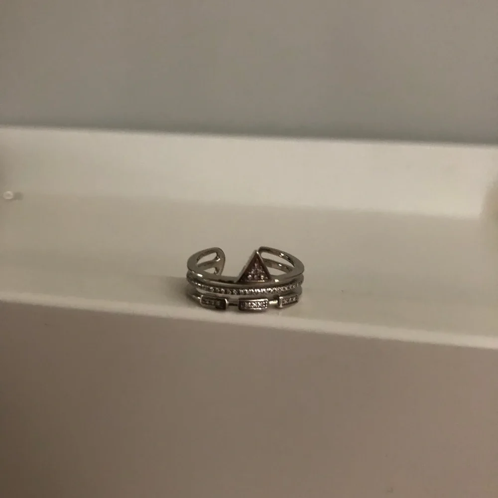 RING 😍 size - 7 - adjustable